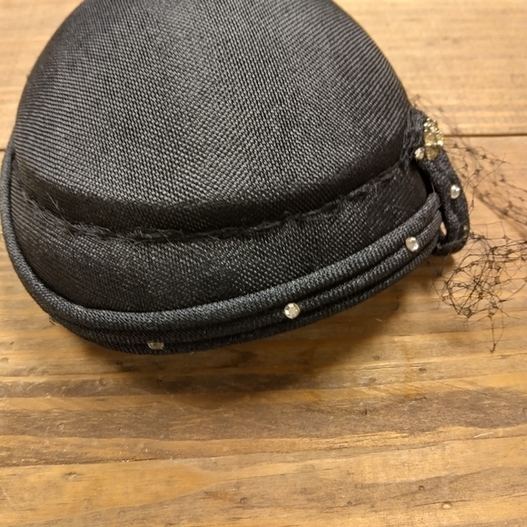 Women's Vintage Black Pill Box Hat with Sparkly Rhinstones - Picture 8 of 9